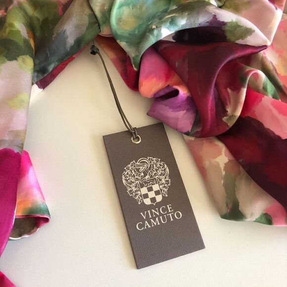 NEW Vince Camuto Whimsical Soft Girl Bubble Sleeve Blouse Size S NWT - Picture 9 of 15